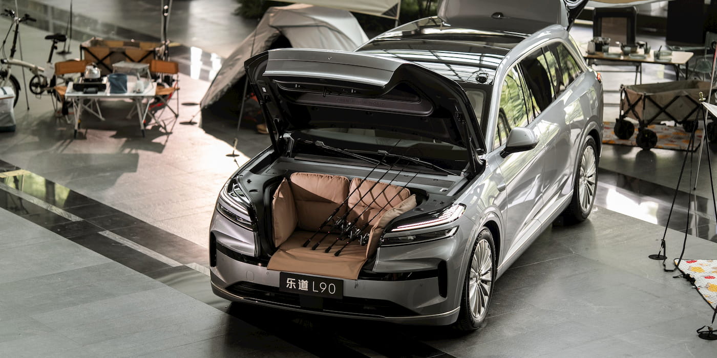 Nio-onvo-l90-EV