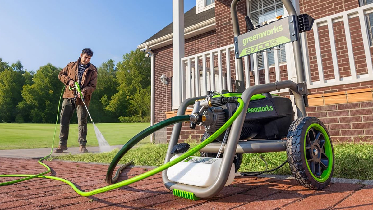 Greenworks Pro 2.700 PSI Electric Pressher