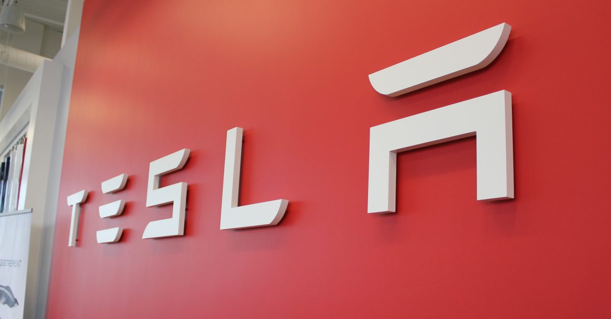 Tesla (TSLA) pushes its shareholders annual meeting all the way to November, but why?