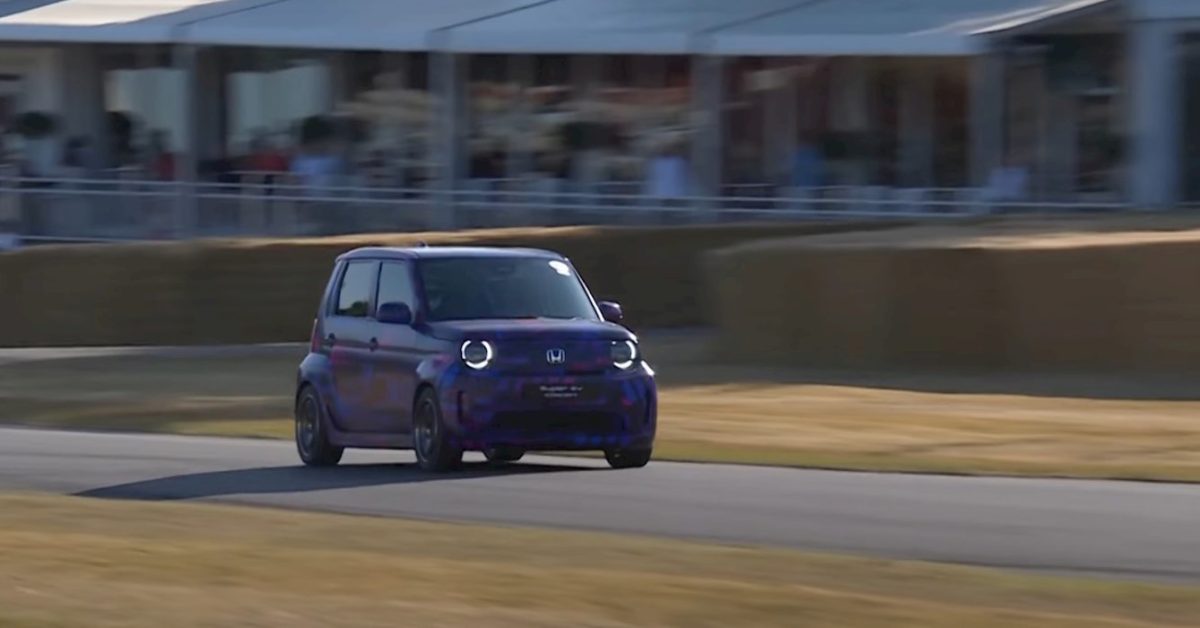 Watch Honda's Super EV Concept rip around the track during its global debut [Video]