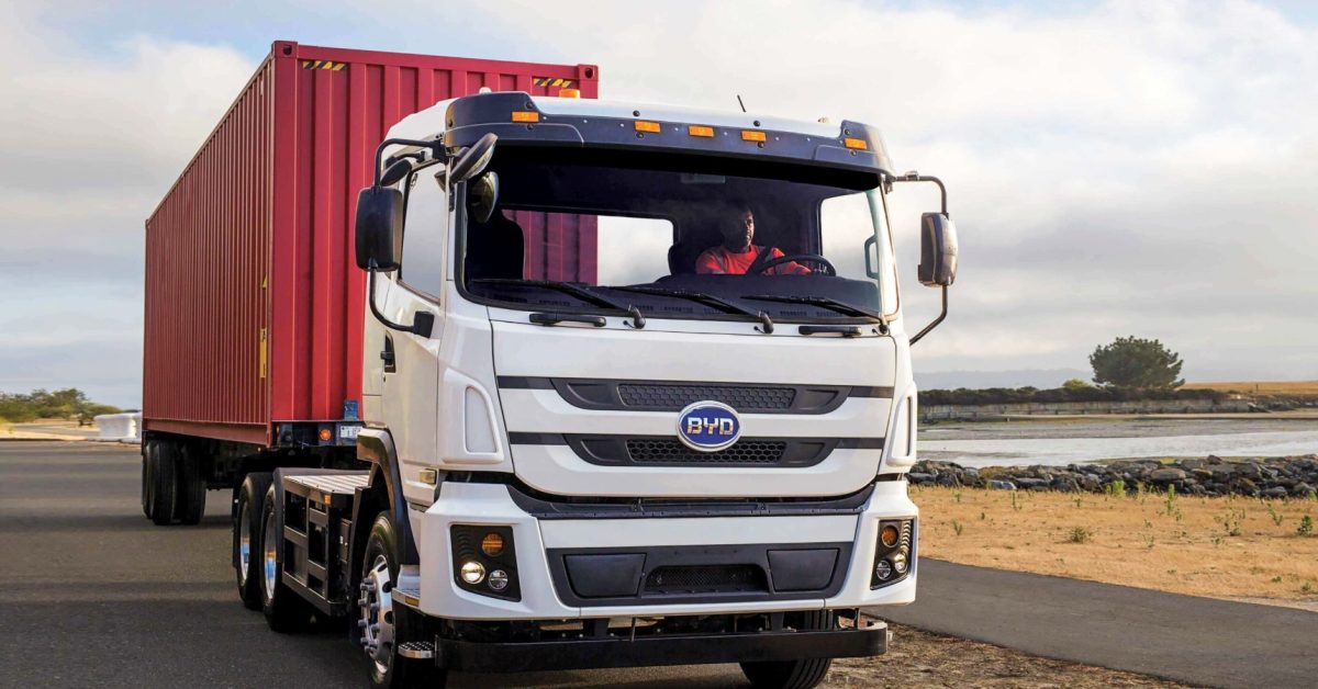 Colombia announces 750 mile electric truck corridor linking Bogotá to Cartagena