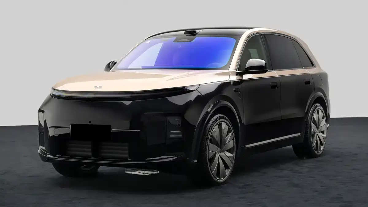 Li Auto launches 2026 L8 EREV with 5C battery and EMB in China, starting from 52,900 USD
