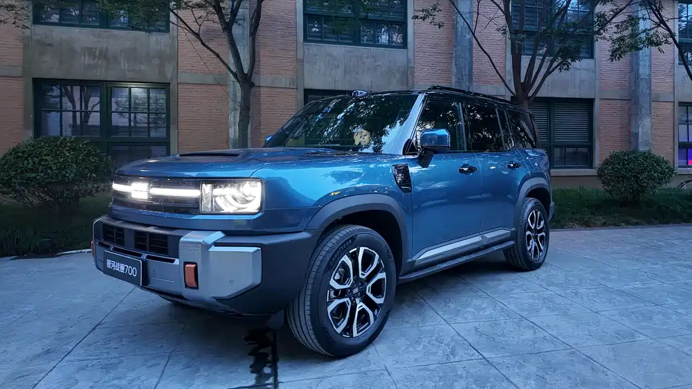 Geely’s first “boxy” SUV debuts: the Geely Galaxy Cruiser 700 delivers 1,113 hp