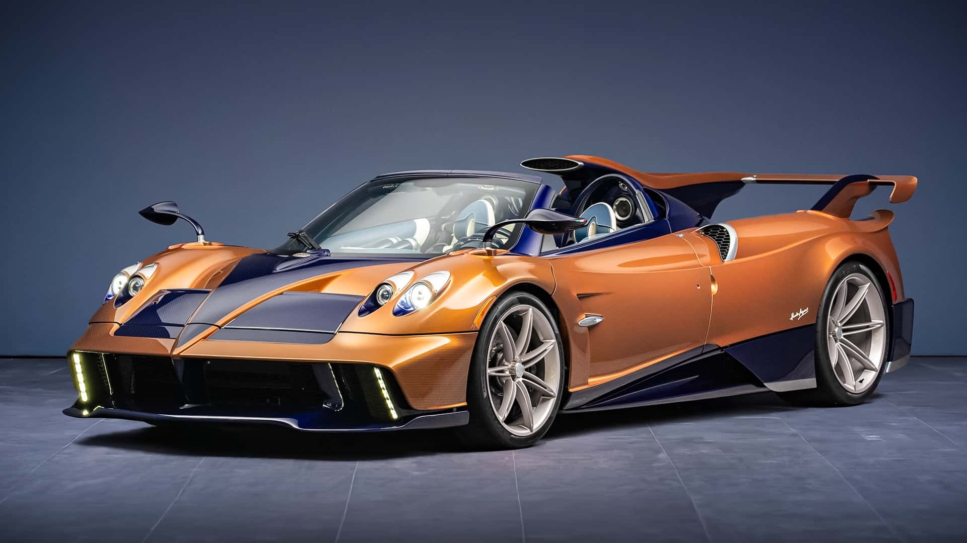 The Pagani Huayra Returns With A Gated Shifter And No Roof