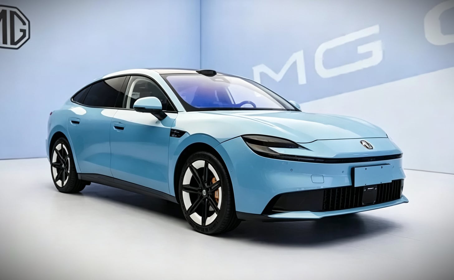 MG 07 liftback offers liquid solid state battery tech from 22,100 USD
